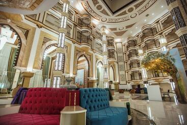 هتل Antalya Grand Palace