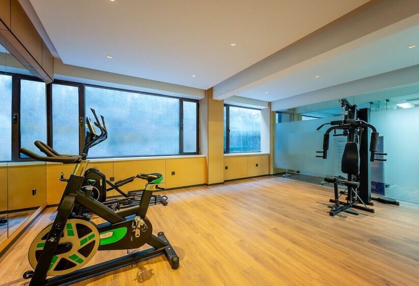 בית מלון כפרי Holiday Inn Express Lanzhou Zhengning Road By Ihg