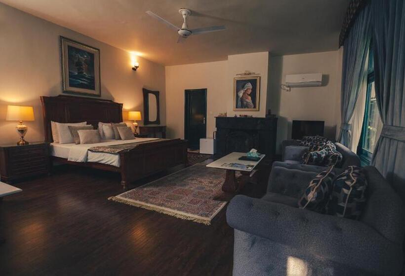 هتل Magpie Lodge