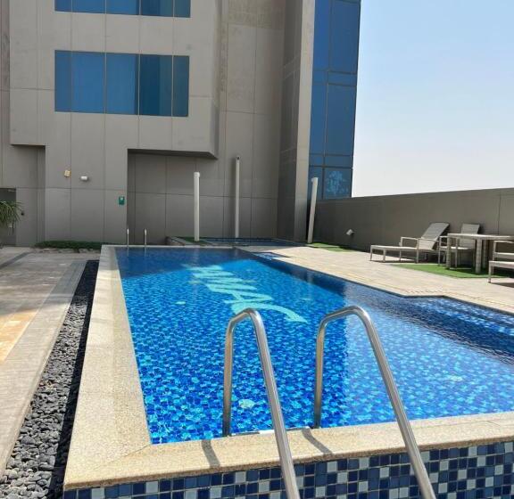هتل Suites   Damac Tower Riyadh