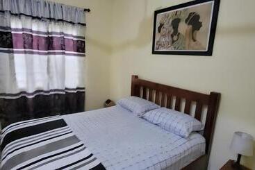 Lord S Hands Guest House Hotel