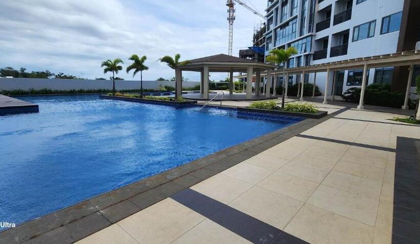 Mactan Newtown Condo By Ejb