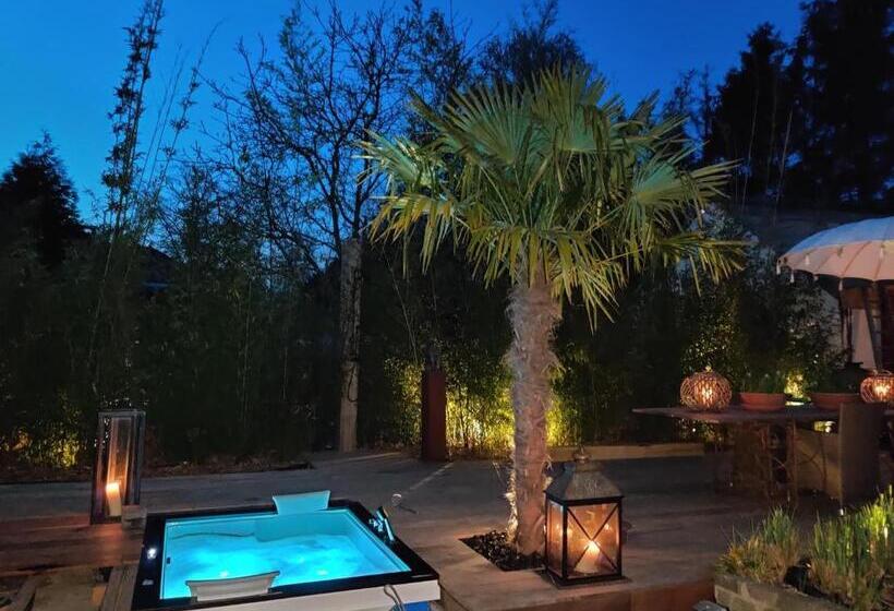 تختخواب و صبحانه De Tuinkamer