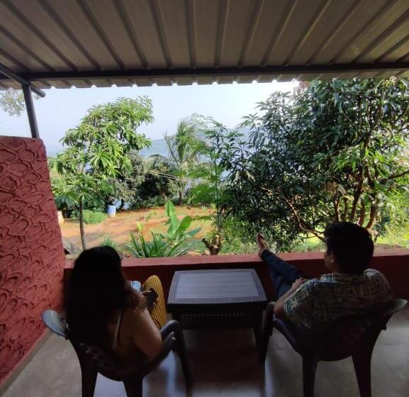 مبيت وإفطار Lakeview Resort Near Lavasa By Maharashtra Camper’s