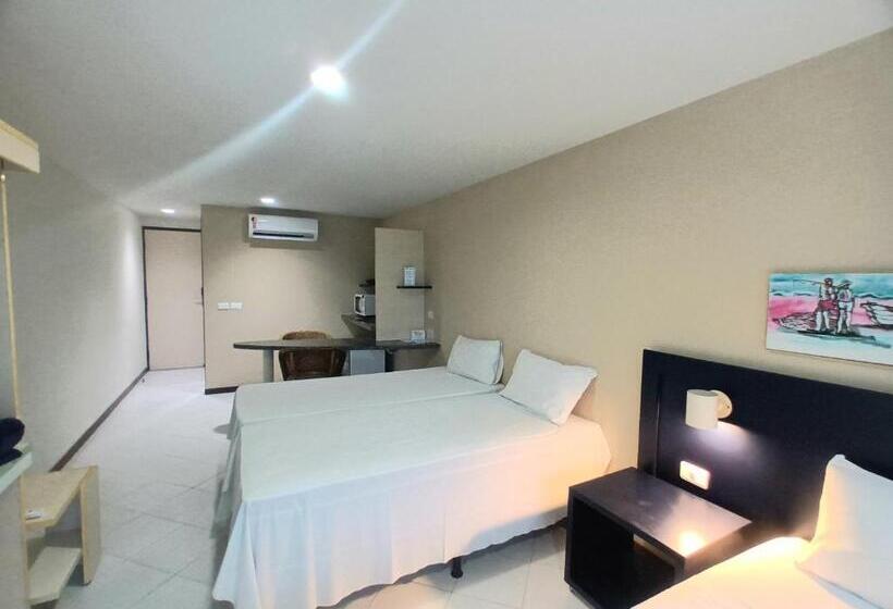 هتل Ambassador Flat