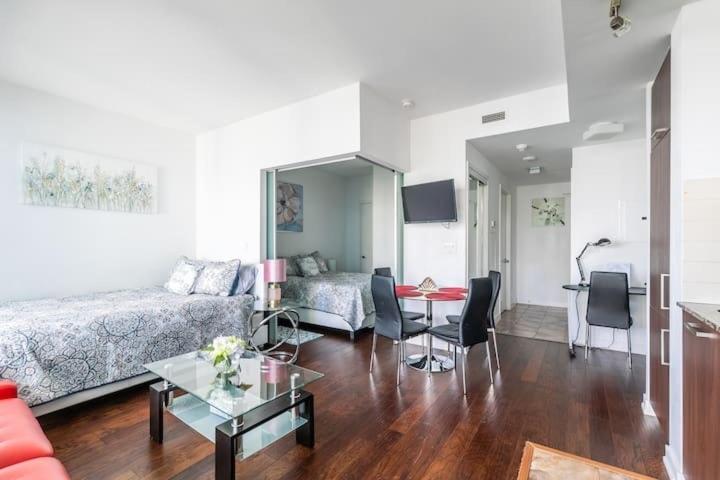 هتل Comfort Opulence Suites Downtown High Floor Condo With Balcony City View