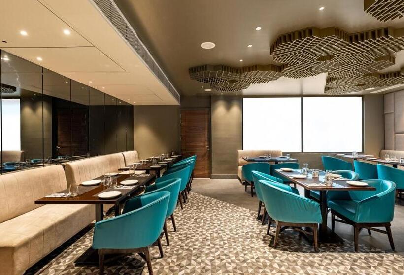 فندق Lakshya Inn