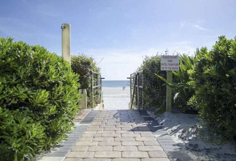 فندق Ocean Side Inn Studios