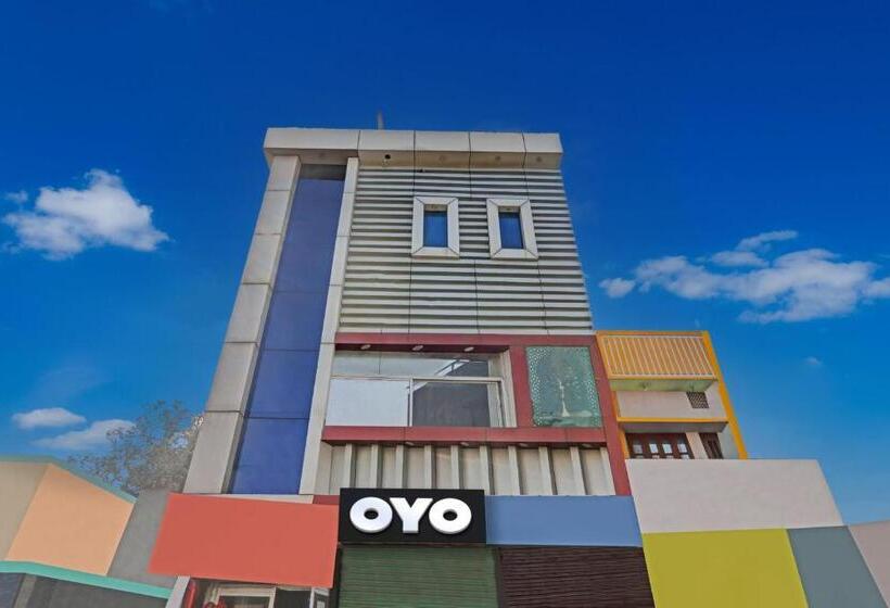 هتل Oyo Flagship Geetanjali
