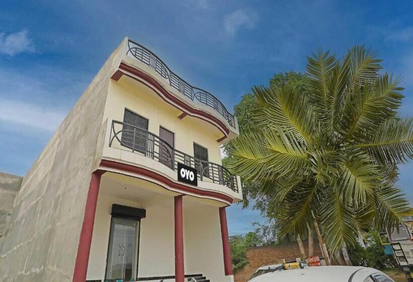 فندق Oyo Flagship Townhome Inn