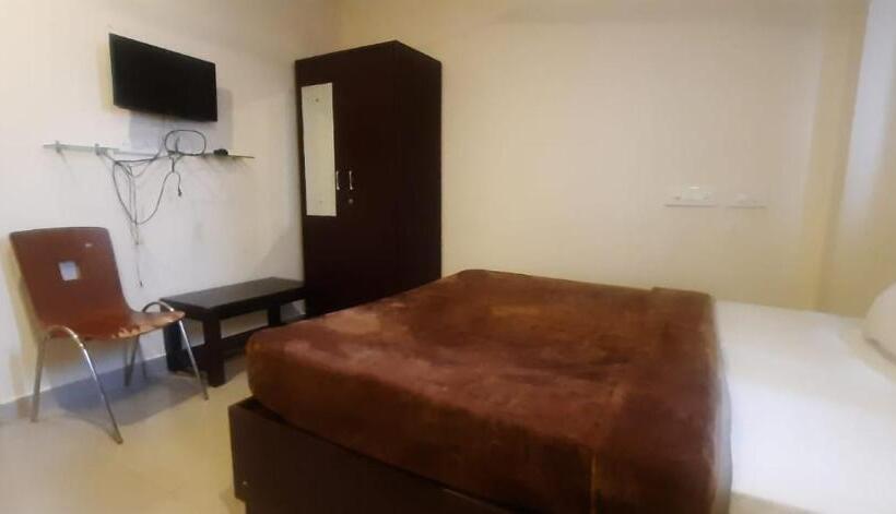 هتل Towngate Madikeri