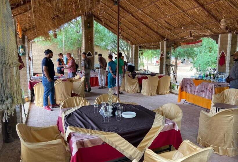 فندق Umaid Desert Camp, Raisar