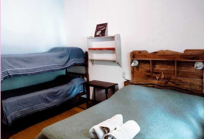 Jaracanda Hostel San Marcos