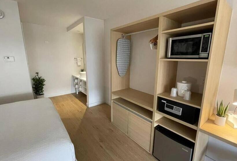 Newly Renovated Room In Cozy Hotel Near Disney 2
