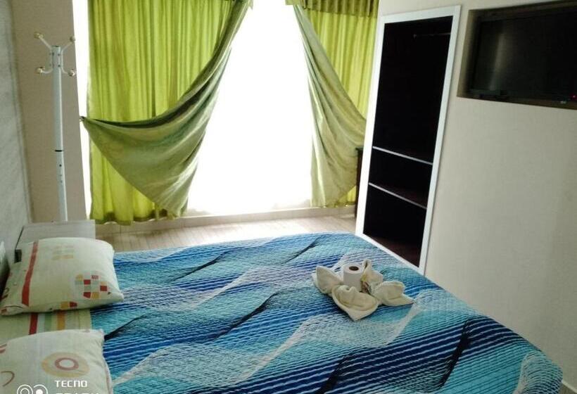 پانسیون Hospedaje Yacucalle