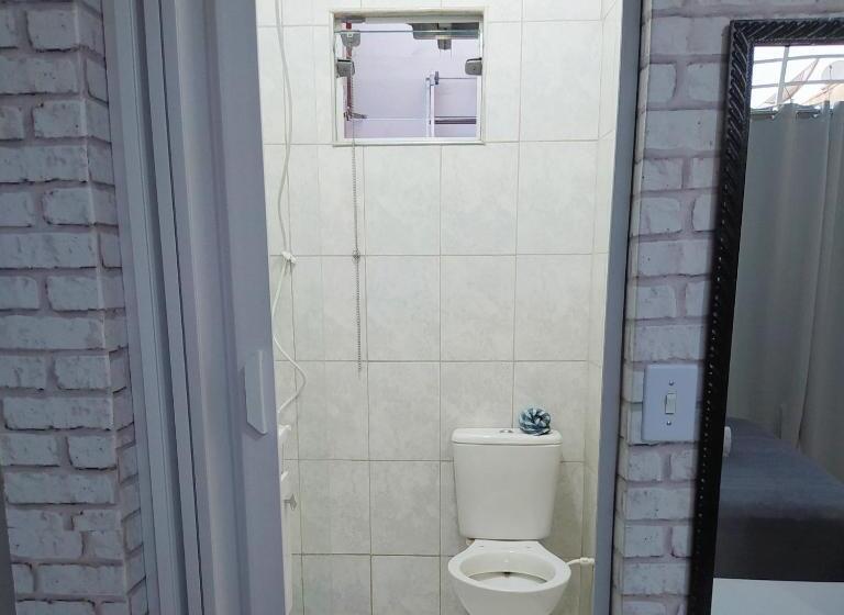 ペンション Quarto Privativo No Centro