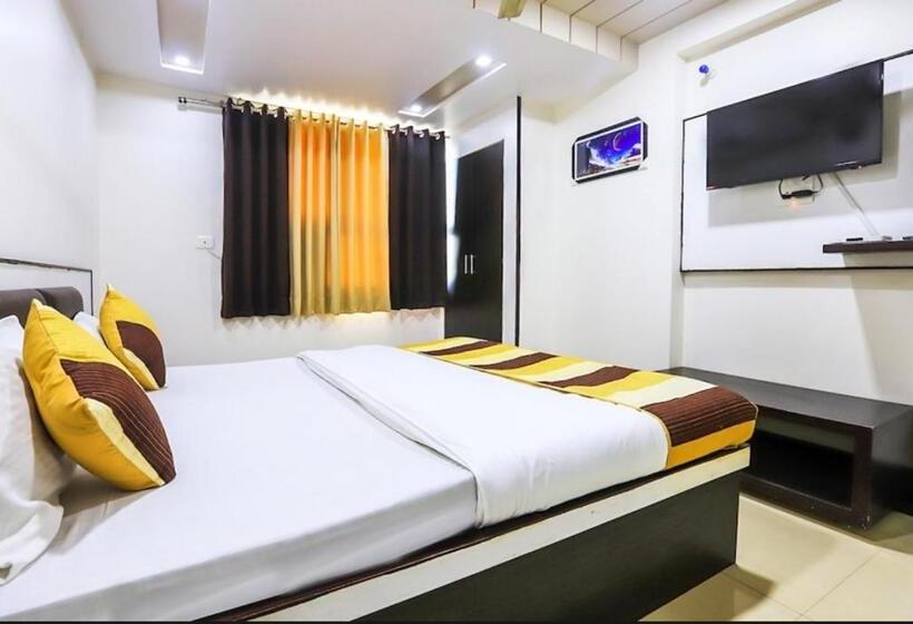 Venus Hotel 5 Minute Walking Distance From Dargah