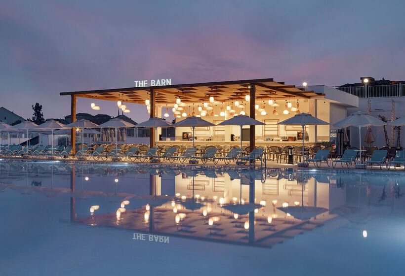 Arcanus Hotels Trendline Side