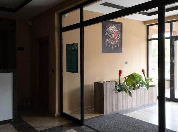 تختخواب و صبحانه Kumru Suitesseda Pansi̇yon