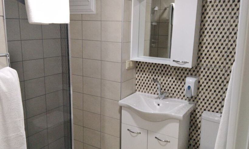 تختخواب و صبحانه Kumru Suitesseda Pansi̇yon