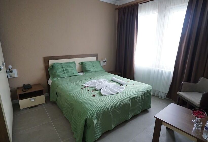 تختخواب و صبحانه Kumru Suitesseda Pansi̇yon