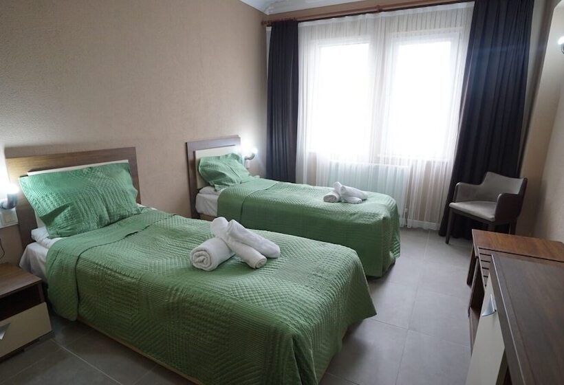 تختخواب و صبحانه Kumru Suitesseda Pansi̇yon