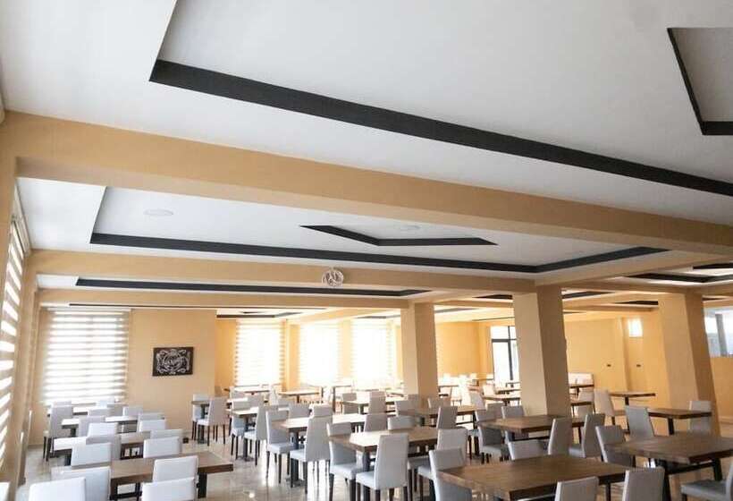 تختخواب و صبحانه Kumru Suitesseda Pansi̇yon