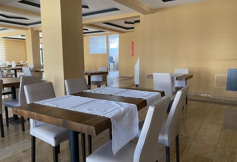 تختخواب و صبحانه Kumru Suitesseda Pansi̇yon