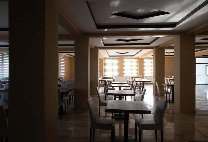 تختخواب و صبحانه Kumru Suitesseda Pansi̇yon