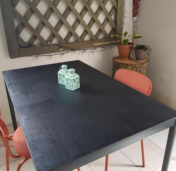 تختخواب و صبحانه Stay Billund