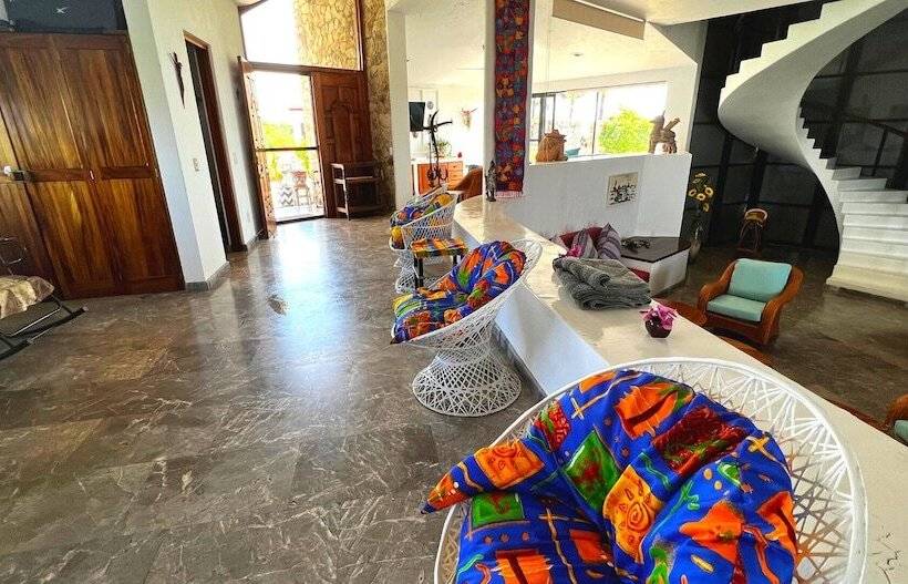 مبيت وإفطار Villa Siempre Domingo