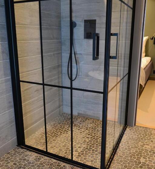 هتل Andenes Suite