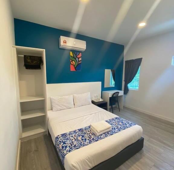 בית מלון כפרי Apsara Temerloh Gateway