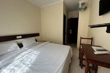هتل Baraka Inn