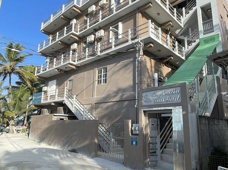 בית מלון כפרי Caye Caulker Beach