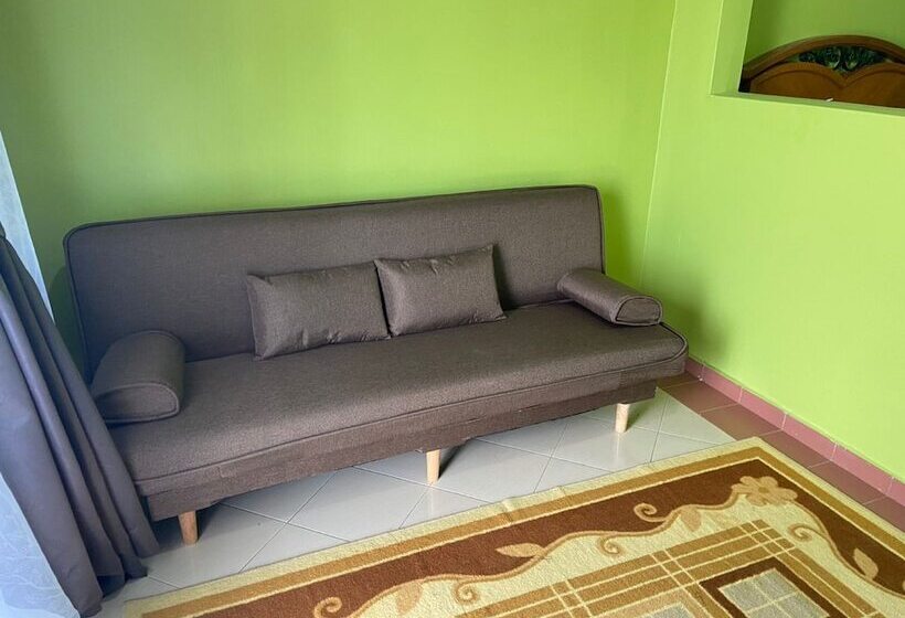 فندق Cemara Puri Resort & Spa By Oyo