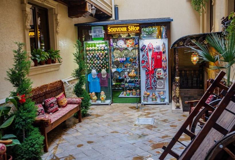 فندق Gur Emir Palace