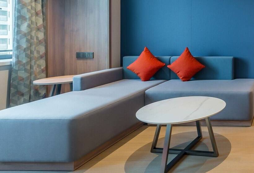 酒店 Holiday Inn Express Jiangmen East Station, An Ihg