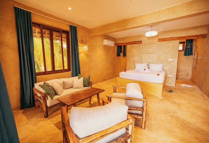 فندق Mayai Ocean Resort