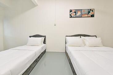 هتل S Homestay By Oyo