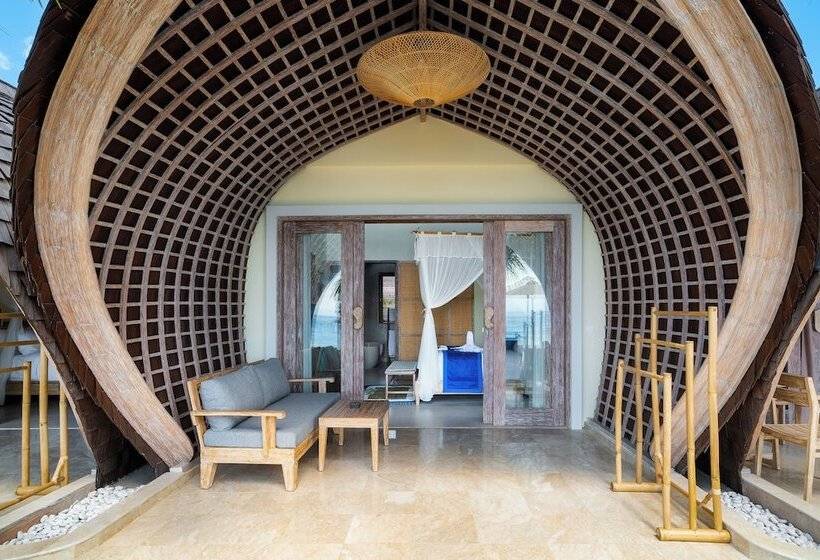 ホテル The Sankara Beach Resort   Nusa Penida