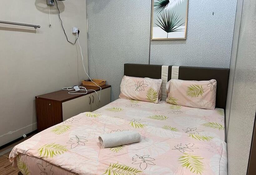 Motel Merak By Oyo