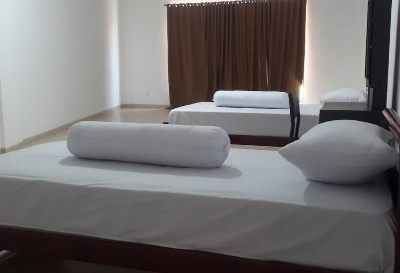 بنسيون Hapdesko Homestay