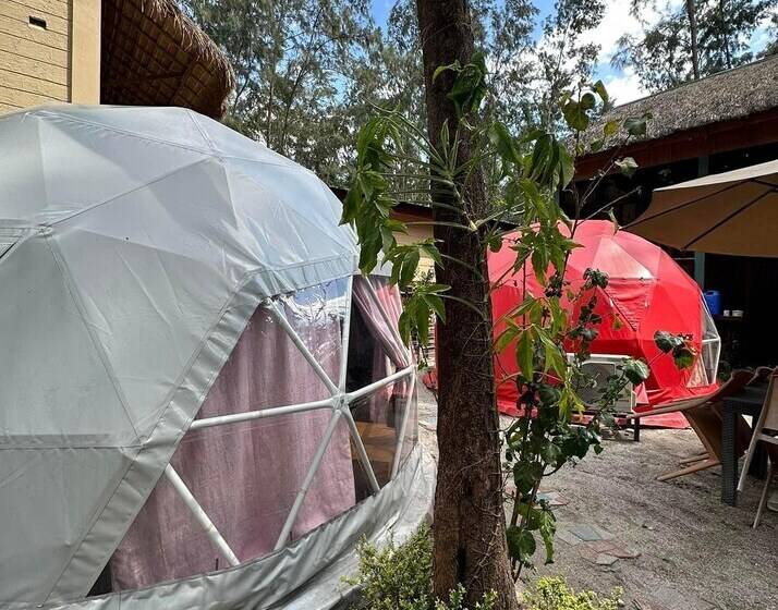 پانسیون Liwa Liw Beach Villas & Dome Glamping