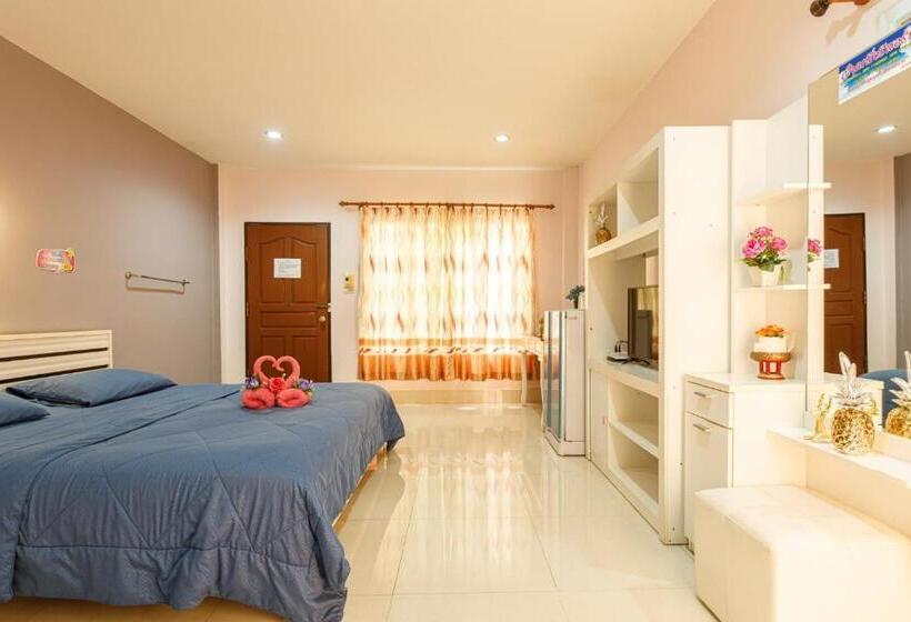 پانسیون Pennaung Resort