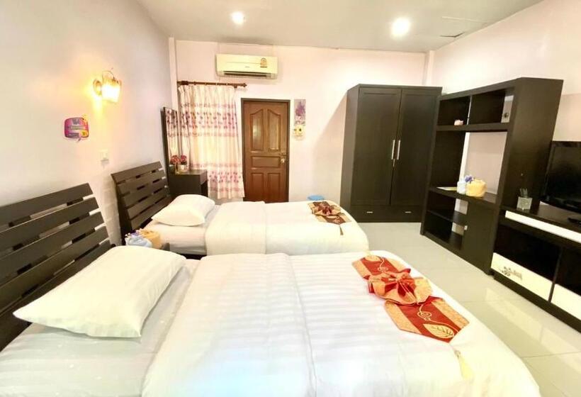 پانسیون Pennaung Resort