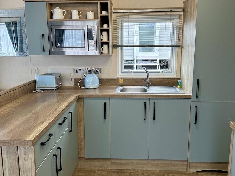 Kurort  Static 4 Berth Hoburne Devon Bay Paignton