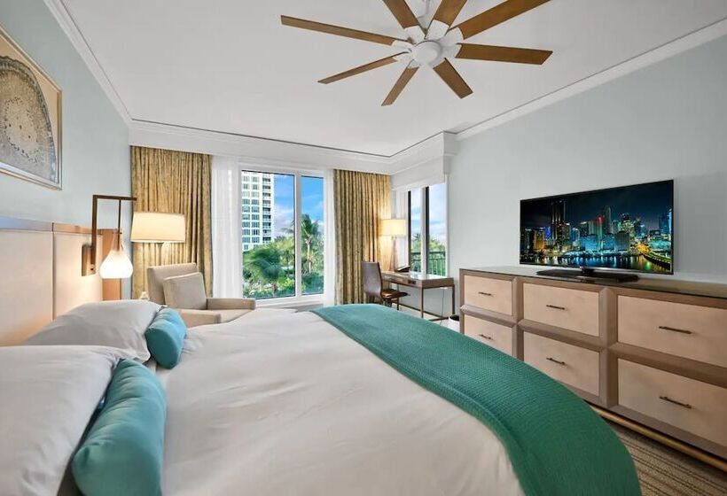 Apt At Ritz Carlton Key Biscayne Miami