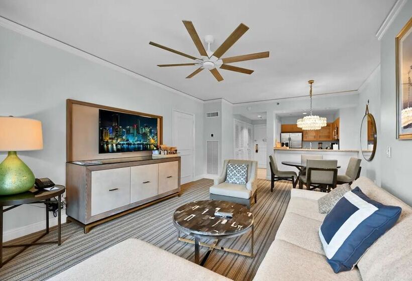 Apt At Ritz Carlton Key Biscayne Miami