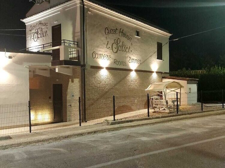 مبيت وإفطار Guest House   I Salici